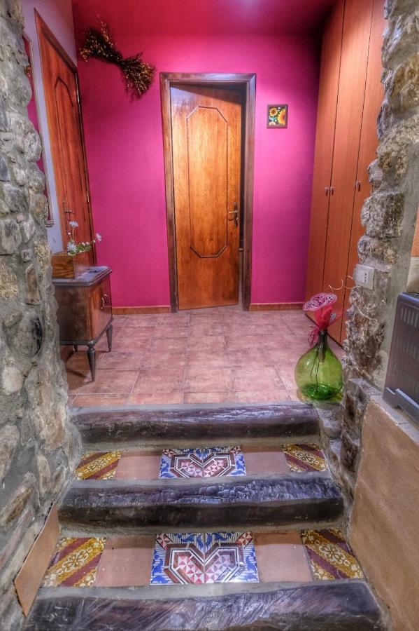 Casa Vacanze Fondaco Di Scillato Scillato  Zewnętrze zdjęcie