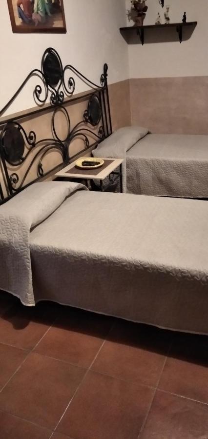 Casa Vacanze Fondaco Di Scillato Scillato  Zewnętrze zdjęcie
